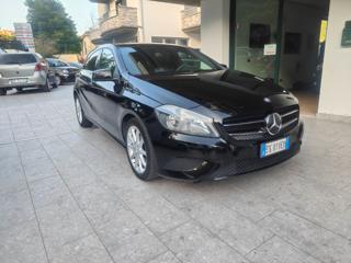MERCEDES-BENZ A 180 usata, con Alzacristalli elettrici