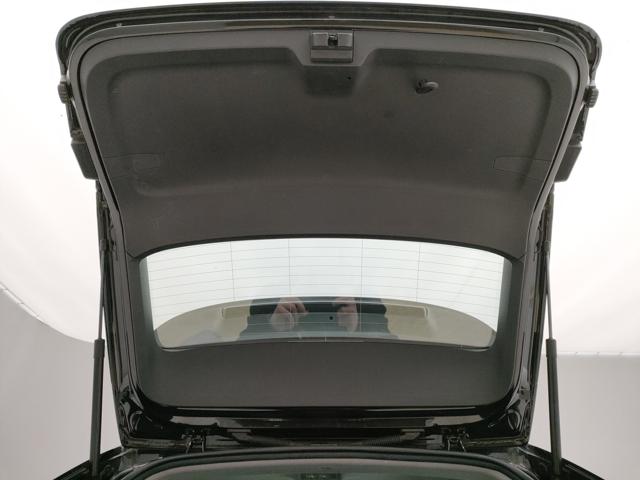 SKODA Octavia usata, con Volante in pelle