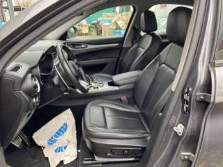 ALFA ROMEO Stelvio usata, con Alzacristalli elettrici