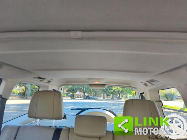 MITSUBISHI Pajero usata 28