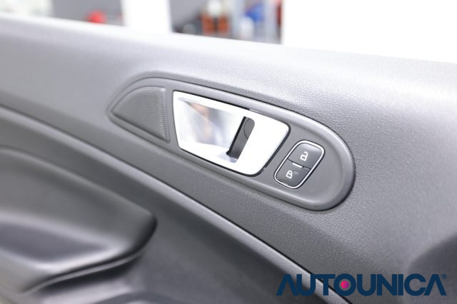 FORD EcoSport usata 33