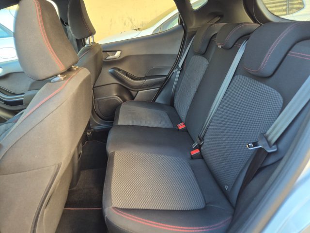 FORD Fiesta usata, con Cruise Control