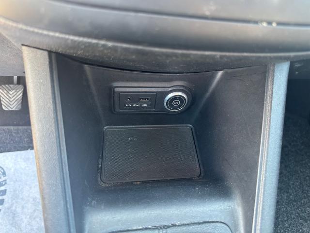KIA Venga usata, con Sedile posteriore sdoppiato
