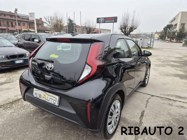 TOYOTA Aygo X usata, con Sedile posteriore sdoppiato