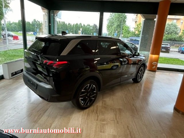 PEUGEOT 5008 usata, con Autoradio