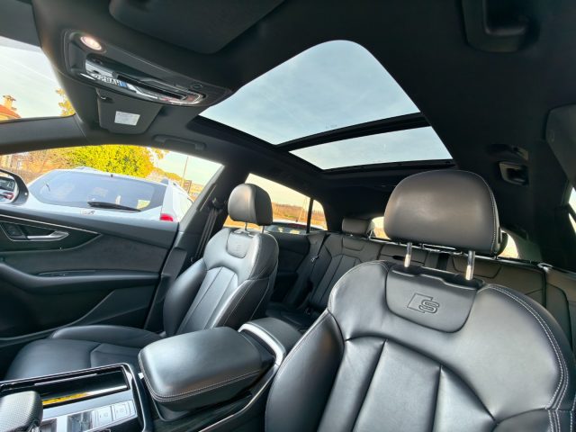 AUDI Q8 usata, con Chiusura centralizzata