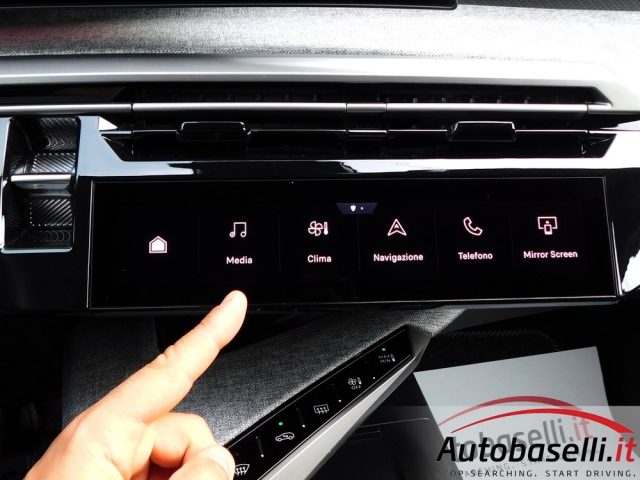 PEUGEOT 3008 usata, con Telecamera per parcheggio assistito