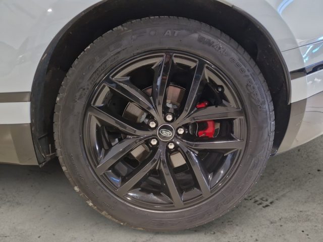 LAND ROVER Range Rover Velar usata, con Chiusura centralizzata