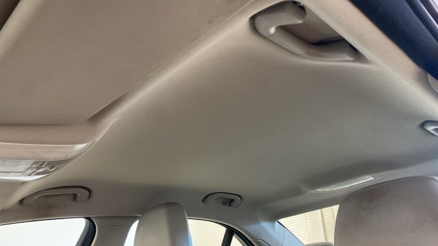 MERCEDES-BENZ C 220 usata, con Specchietti laterali elettrici