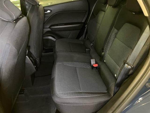 RENAULT Captur usata, con Bracciolo