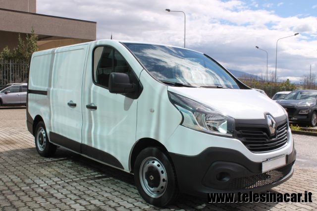 RENAULT usata 1