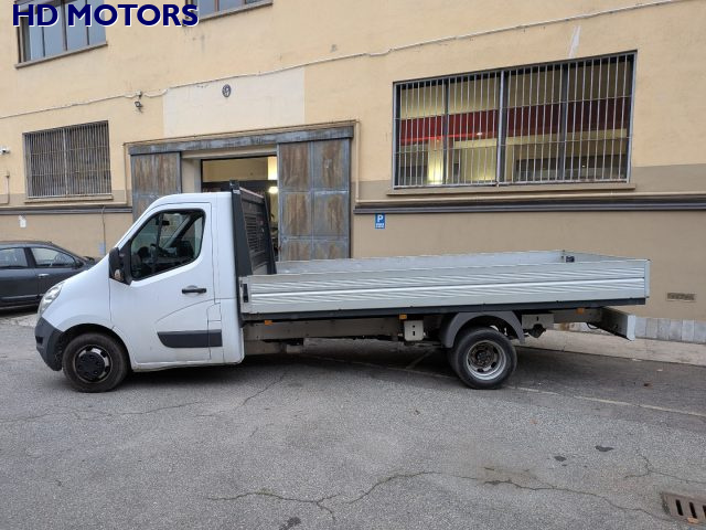 OPEL Movano usata, con ABS