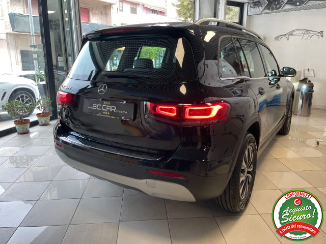 MERCEDES-BENZ GLB 180 usata, con Bracciolo