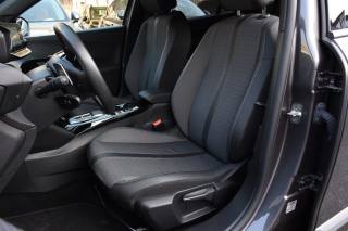 PEUGEOT 2008 usata, con Autoradio
