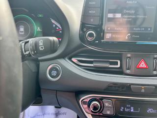 HYUNDAI i30 usata, con Autoradio