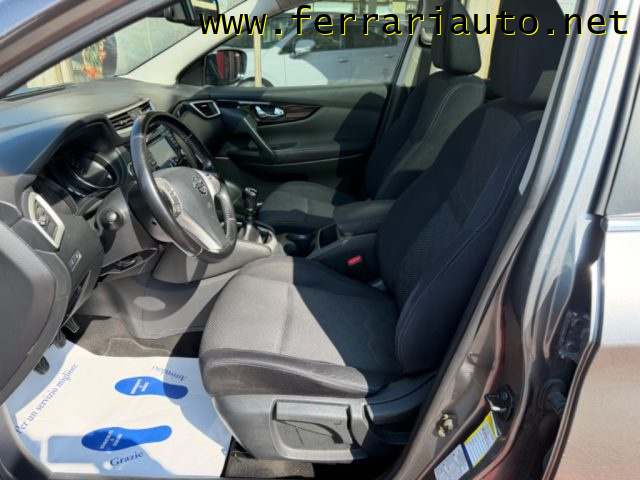 NISSAN Qashqai usata, con Boardcomputer