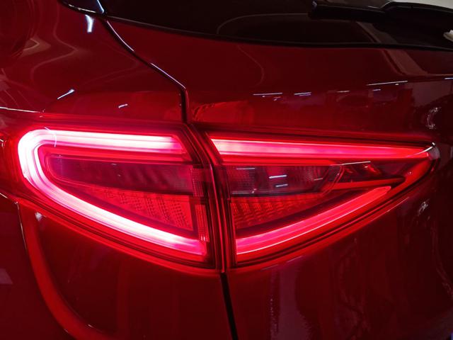 ALFA ROMEO Stelvio usata, con Sistema di navigazione
