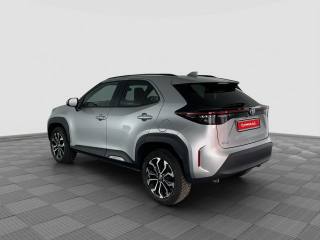 TOYOTA Yaris Cross usata 2