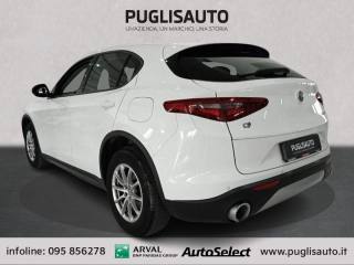 ALFA ROMEO Stelvio usata, con Cerchi in lega