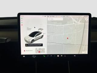 TESLA Model 3 usata 12