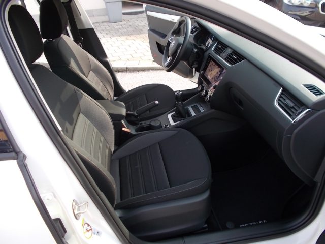 SKODA Octavia usata, con Controllo automatico clima