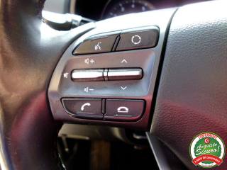 HYUNDAI Kona usata, con USB