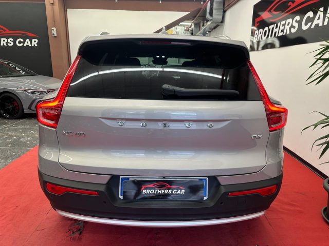 VOLVO XC40 usata, con Autoradio