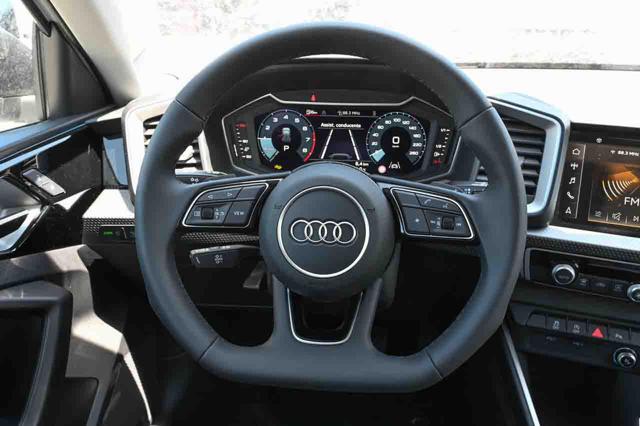 AUDI A1 usata, con Park Distance Control