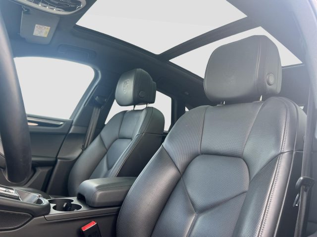PORSCHE Macan usata 12