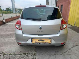 RENAULT Clio usata, con Climatizzatore
