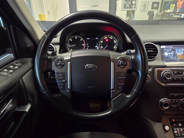 LAND ROVER Discovery usata, con MP3