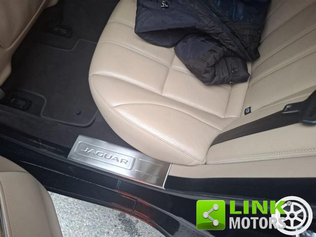 JAGUAR XJ usata, con Fari Xenon