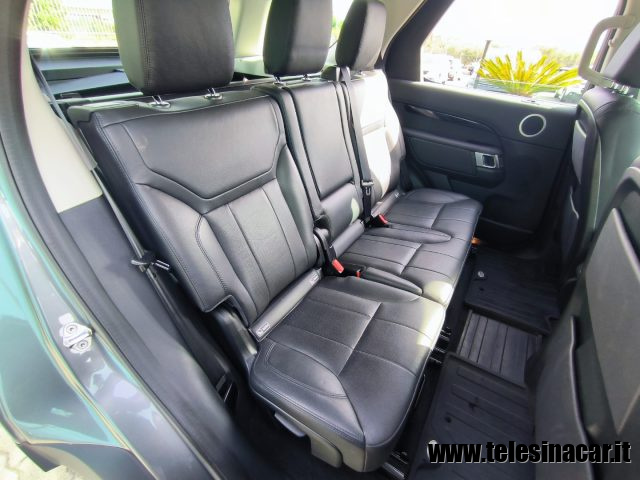 LAND ROVER Discovery usata 21