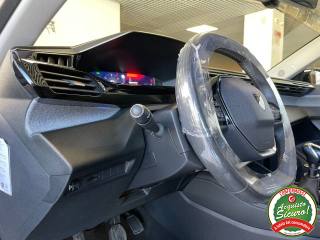 PEUGEOT 308 usata, con Sistema di navigazione