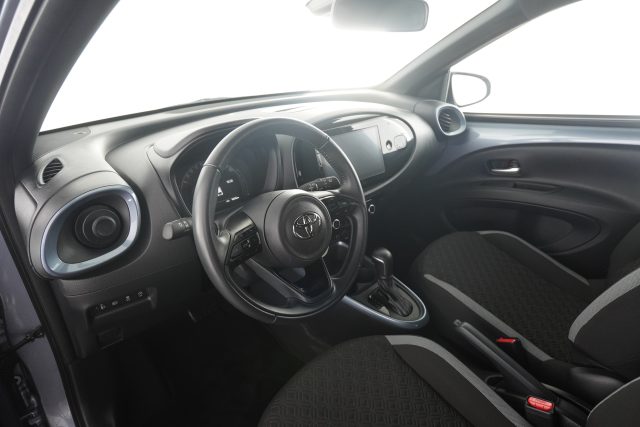 TOYOTA Aygo X usata 1