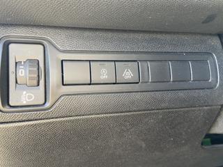 PEUGEOT 308 usata, con Airbag testa