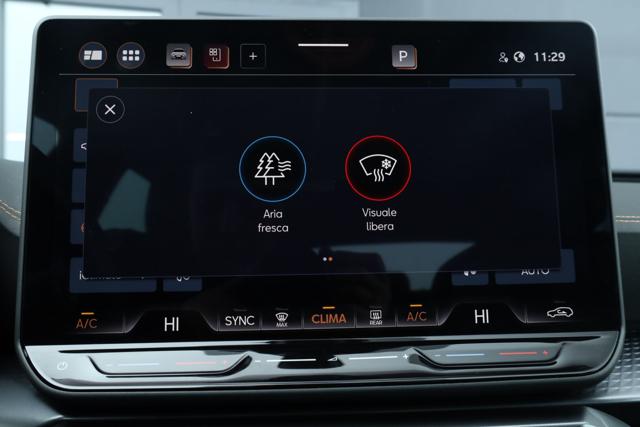 SEAT Leon usata, con Carica per smartphone a induzione