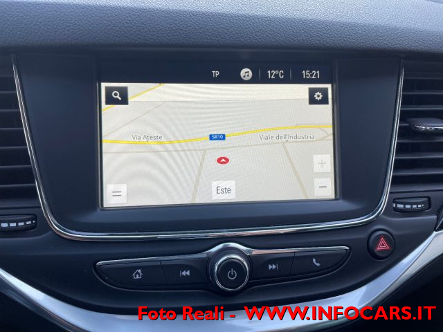 OPEL Astra usata, con Servosterzo