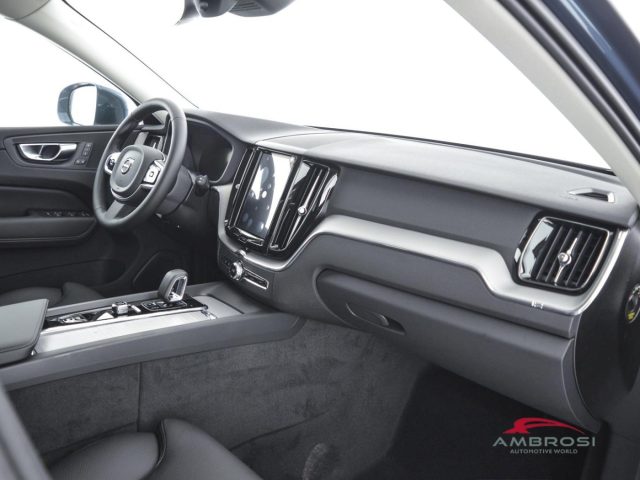 VOLVO XC60 usata 11