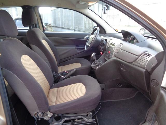 LANCIA Ypsilon usata, con Fendinebbia