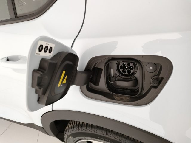 VOLVO C40 usata, con Vivavoce