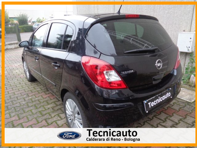 OPEL Corsa usata, con Controllo trazione