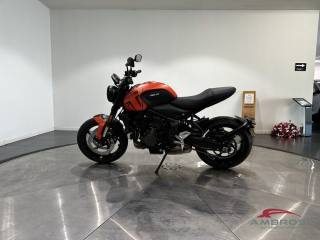 TRIUMPH Trident 660 usata 2