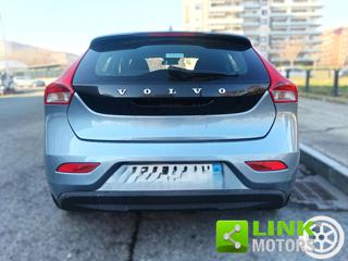 VOLVO V40 usata, con Autoradio