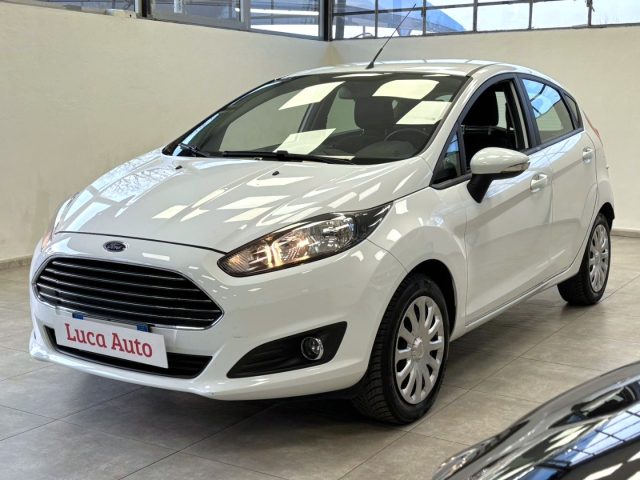 FORD Fiesta usata, con ABS
