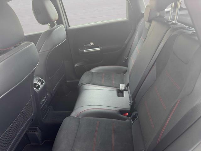 MERCEDES-BENZ B 180 usata, con Controllo automatico clima
