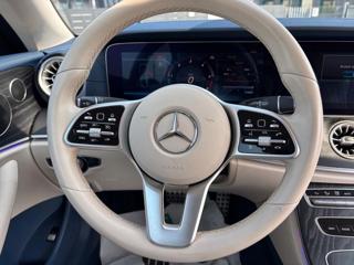 MERCEDES-BENZ E 220 usata, con Autoradio