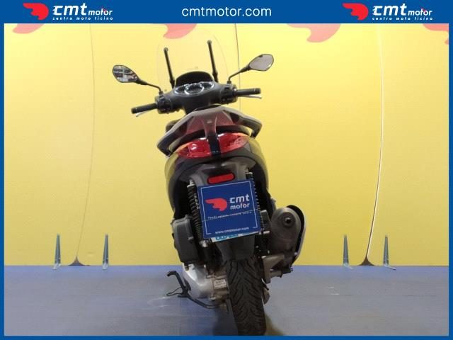 PIAGGIO Medley 150 usata 3