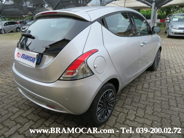 LANCIA Ypsilon usata, con Chiusura centralizzata