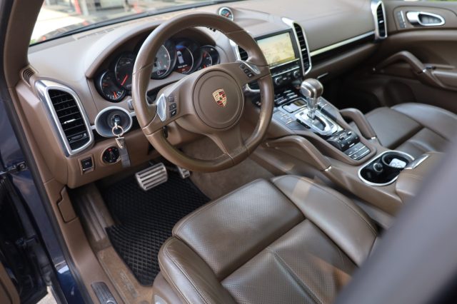 PORSCHE Cayenne usata, con Airbag laterali
